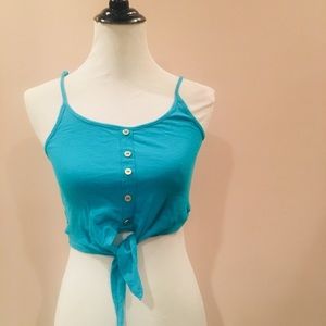 Relaxed tie front crop top